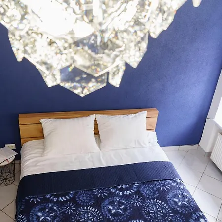 Charming In The Heart Of - Valova, Nasypna Str *