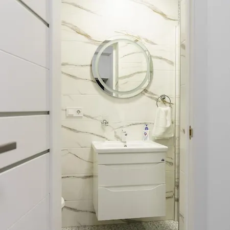 Charming In The Heart Of - Valova, Nasypna Str Lviv
