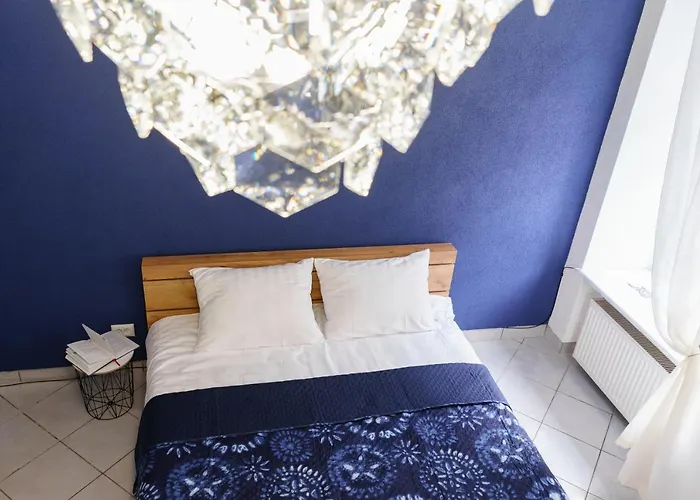 Charming In The Heart Of - Valova, Nasypna Str *