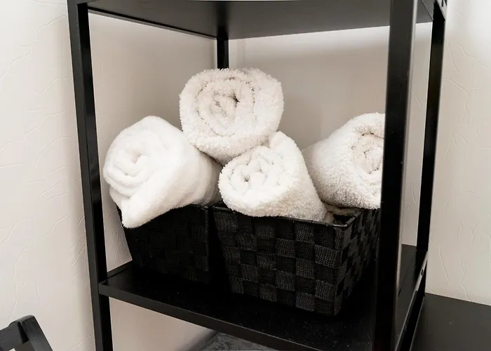 Charming In The Heart Of - Valova, Nasypna Str *