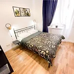 Charming In The Heart Of - Valova, Nasypna Str Lviv