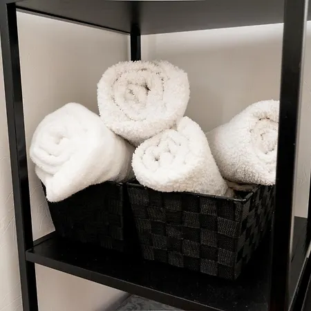 Charming In The Heart Of - Valova, Nasypna Str *